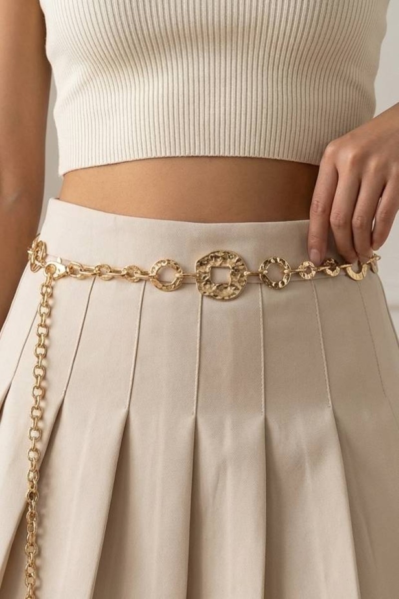 Warped Metallic Flat Chain Belt
