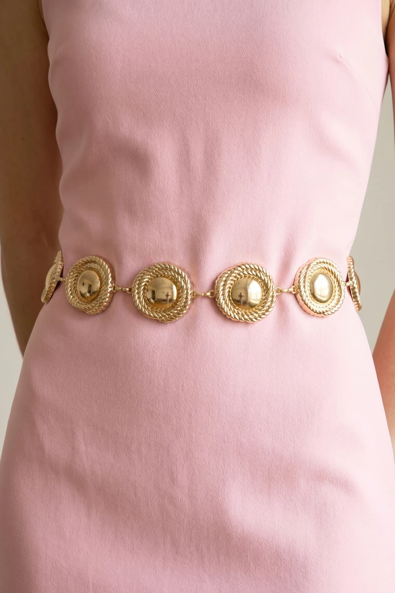 Round Rope Edge Medallion Chain Belt