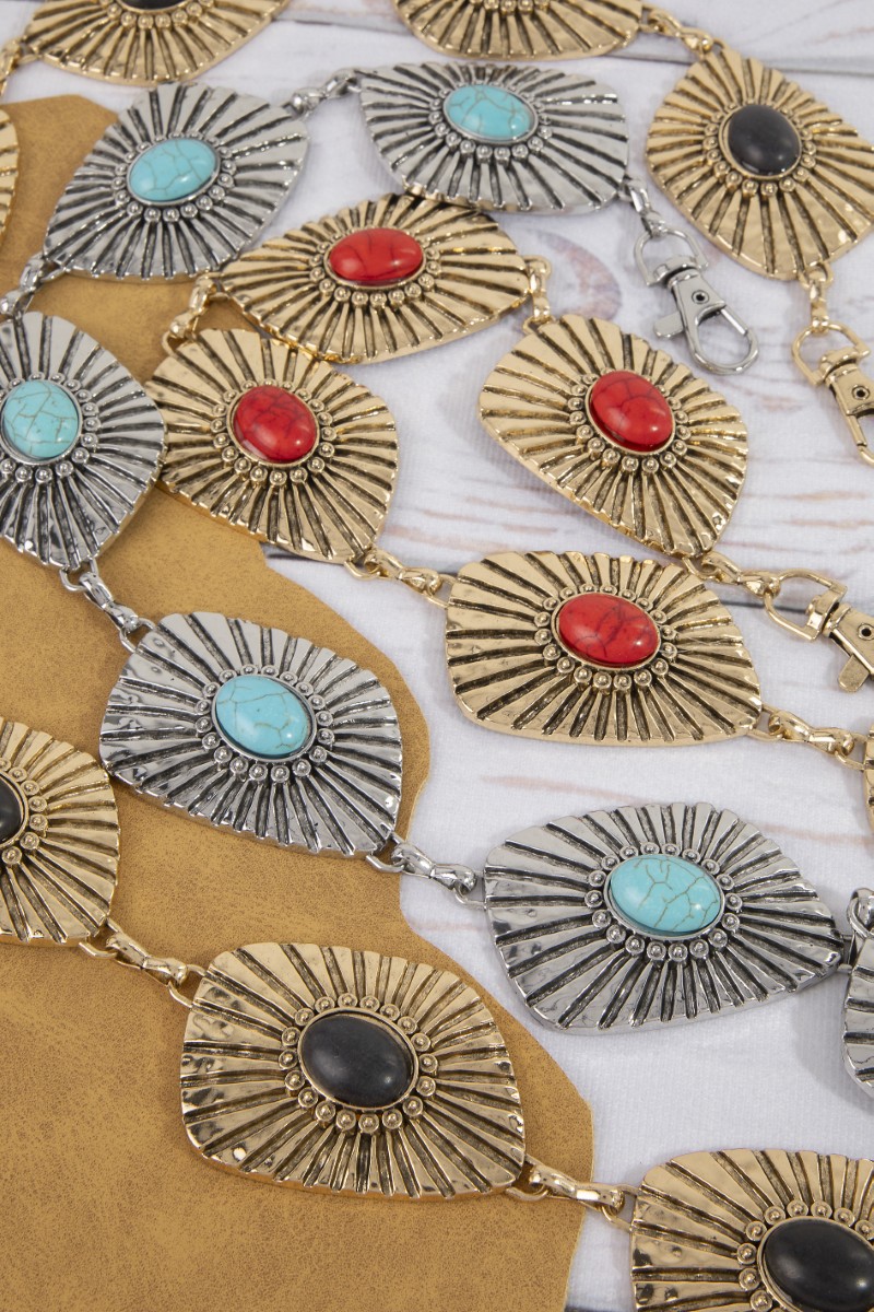 Stone Detail Concho Chain Link Belt