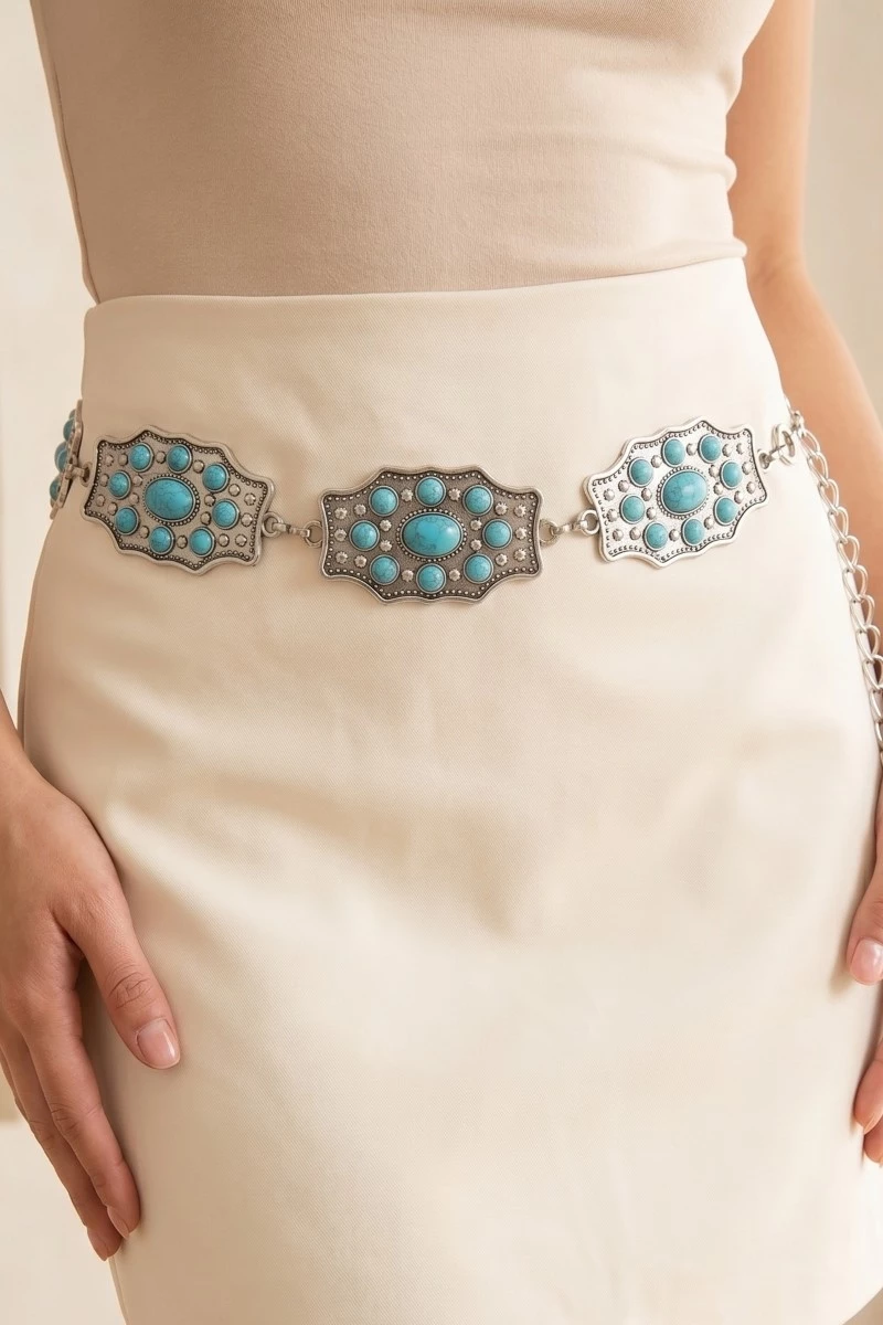 Multi Stone Detail Concho Chain Belt