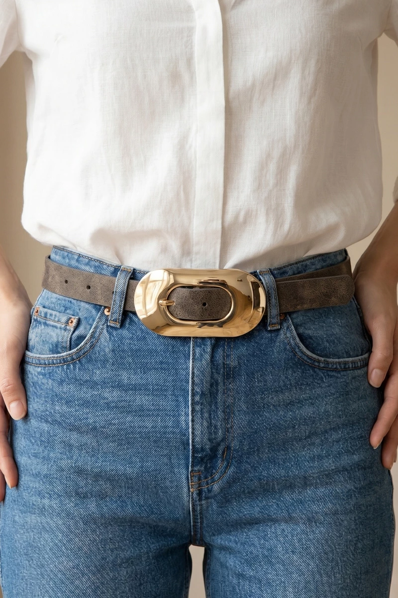 Suede Oversized Polished Oval Buckle Belt