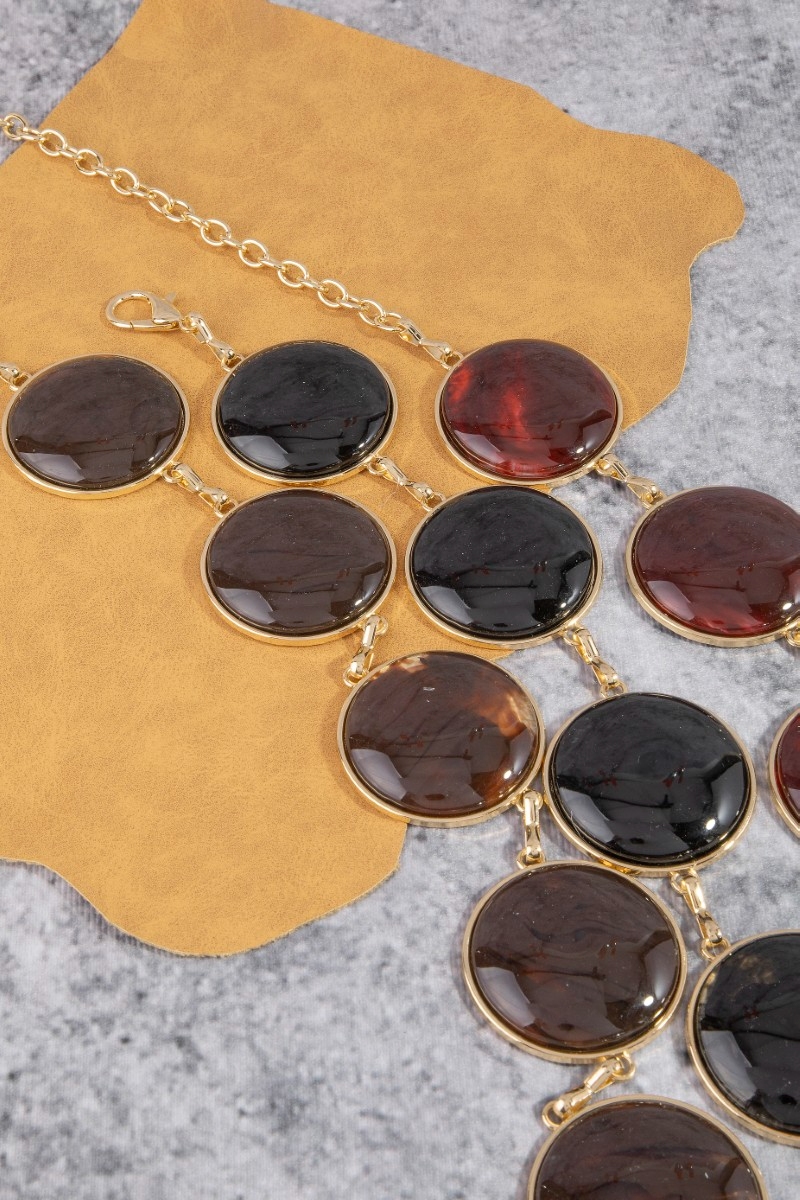 Round Stone Gold Frame Chain Belt