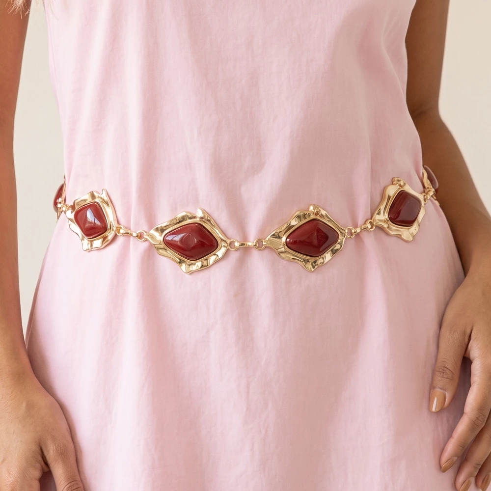 Hammered Frame Cabochon Chain Belt