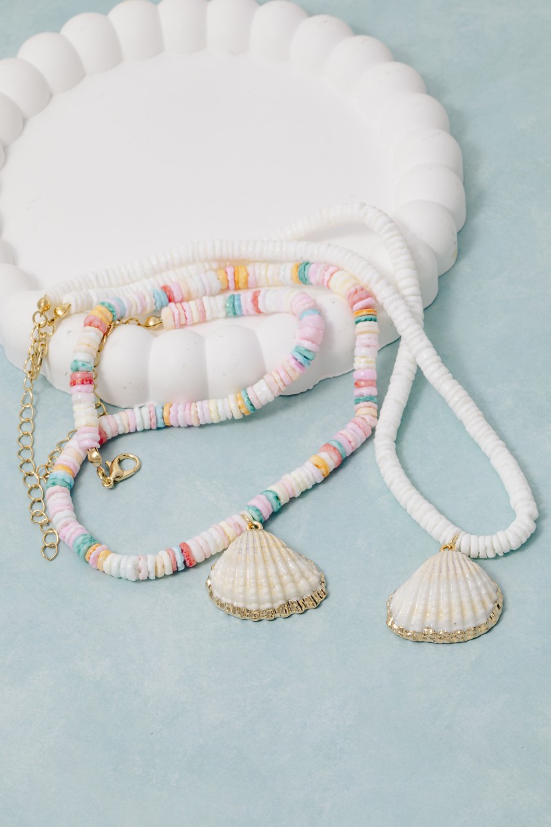 Metallic Dip Clam Shell Pendant Disc Beaded Necklace