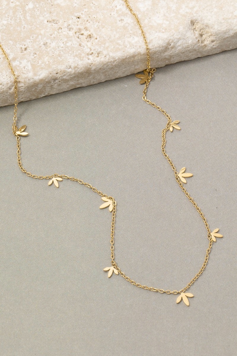 Dainty Leaf Charm Station Necklace
