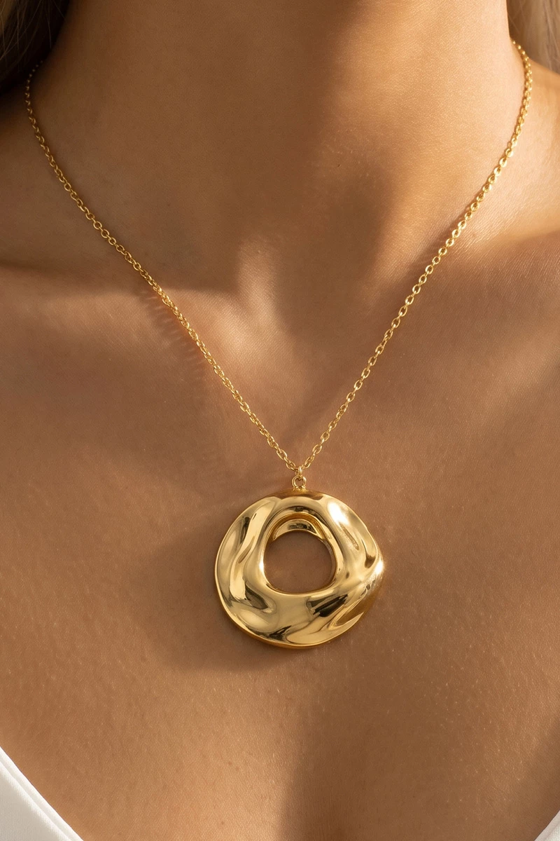 Organic Molten Open Circle Pendant Snake Chain Necklace