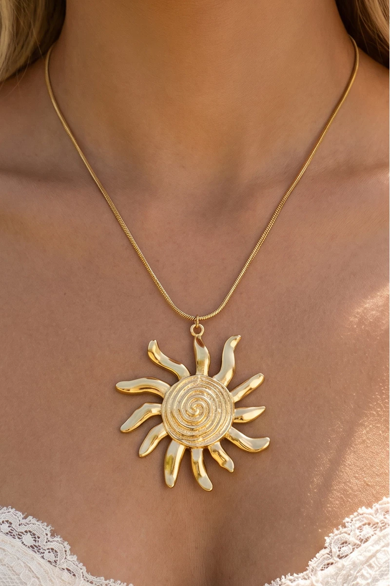 Spiral Sunburst Pendant Snake Chain Necklace