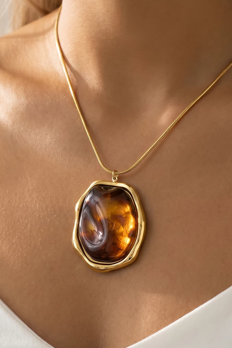 Tortoise Resin Pendant Snake Chain Necklace