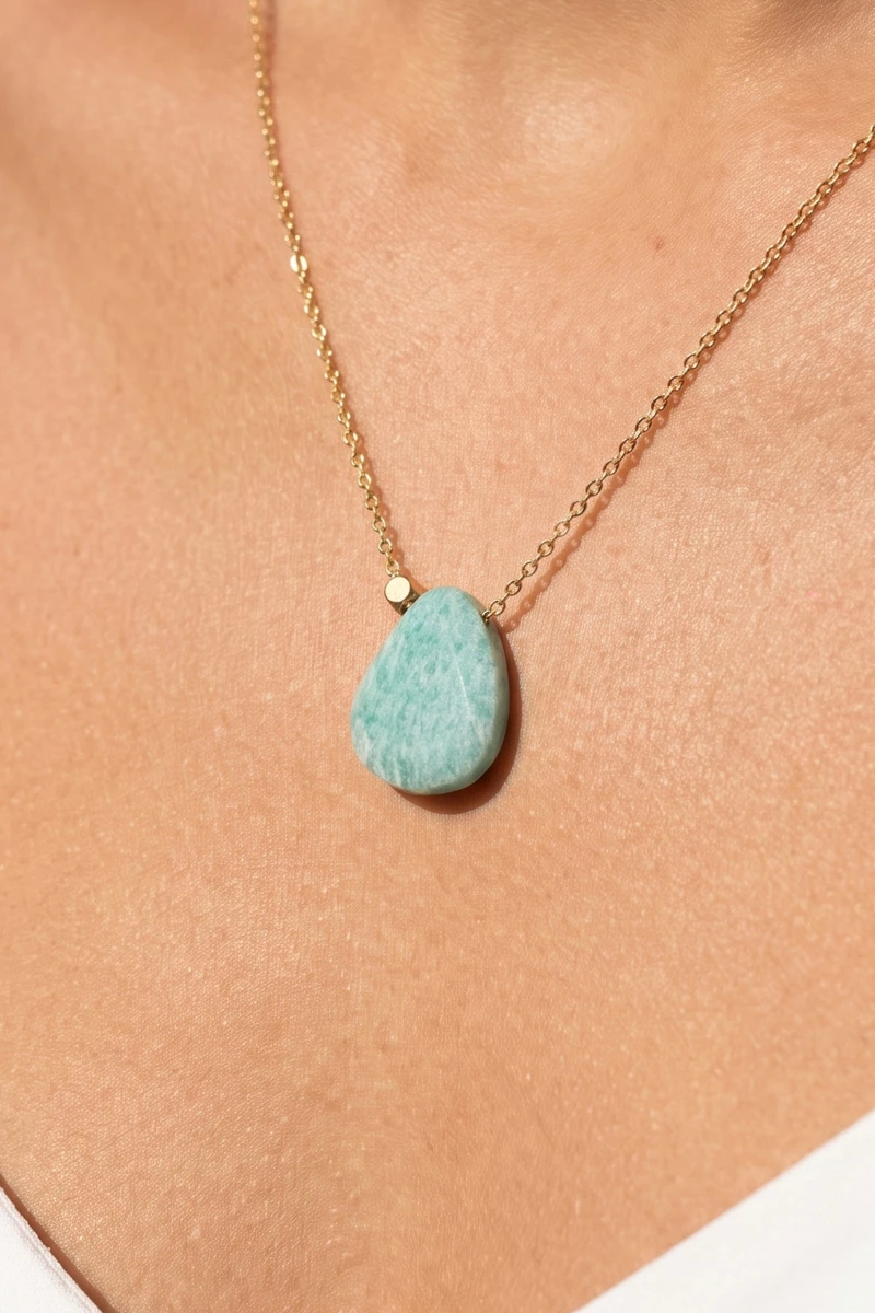 Gold Dipped Faceted Stone Teardrop Pendant Necklace