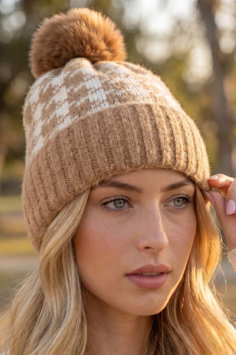 Soft Snowflake Print Pom Beanie