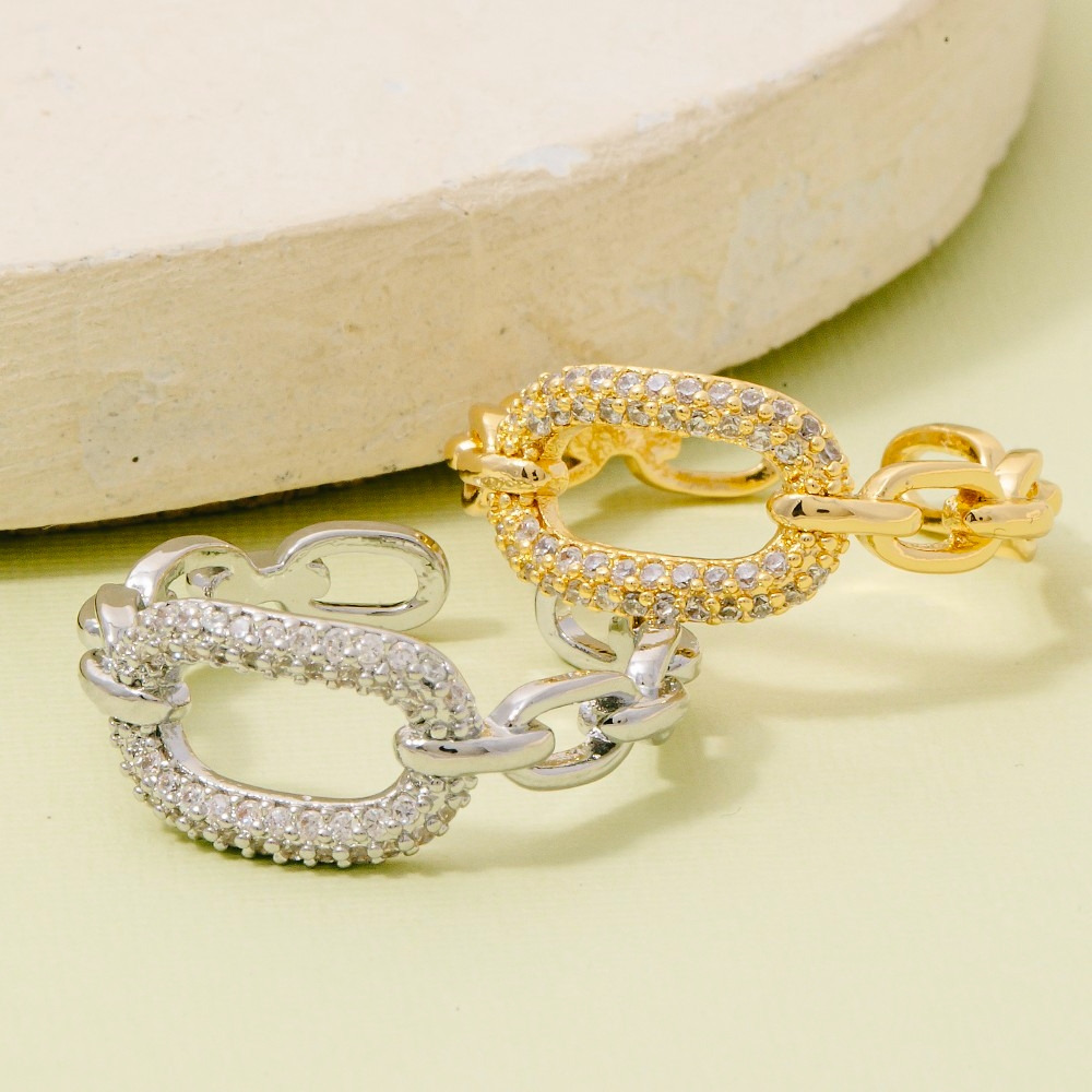 Pave Oval Chain Link Metal Ring