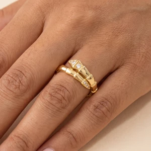 Pave Cz Snake Head Segmented Coil Ring