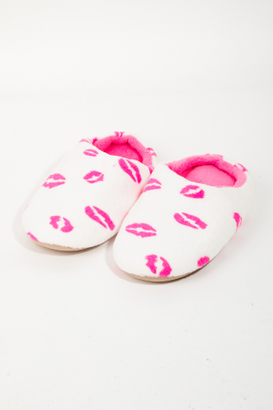 Lipstick Kiss Fur Slippers
