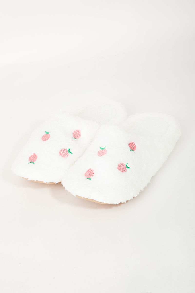 Strawberries Print Faux Fur Slippers