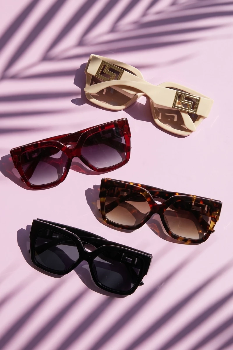 Bold Square Cutout Frame Sunglasses