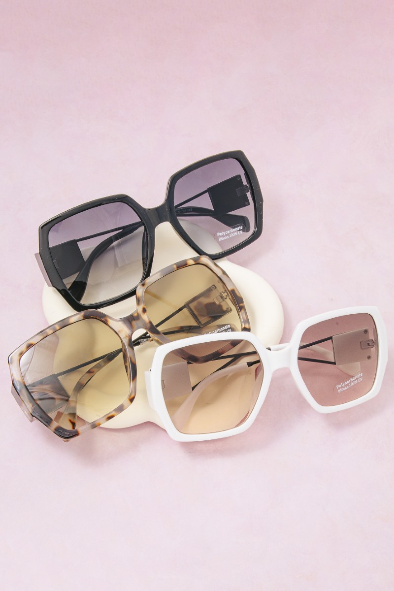 Large Square Lens Sunglasses Set