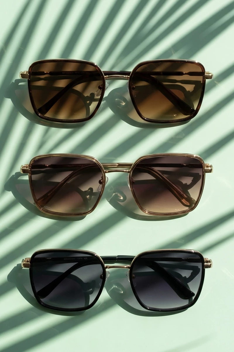 Gradient Lens Square Frame Sunglasses