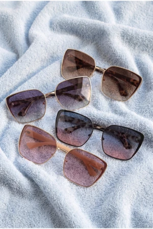 Oversized Flat Top Square Sunglasses