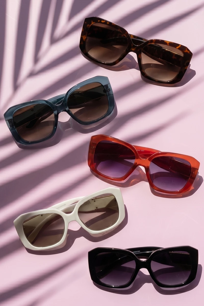 Oversized Glam Square Frame Sunglasses