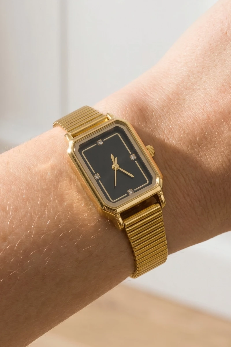 Snake Band Rectangle Style Watch