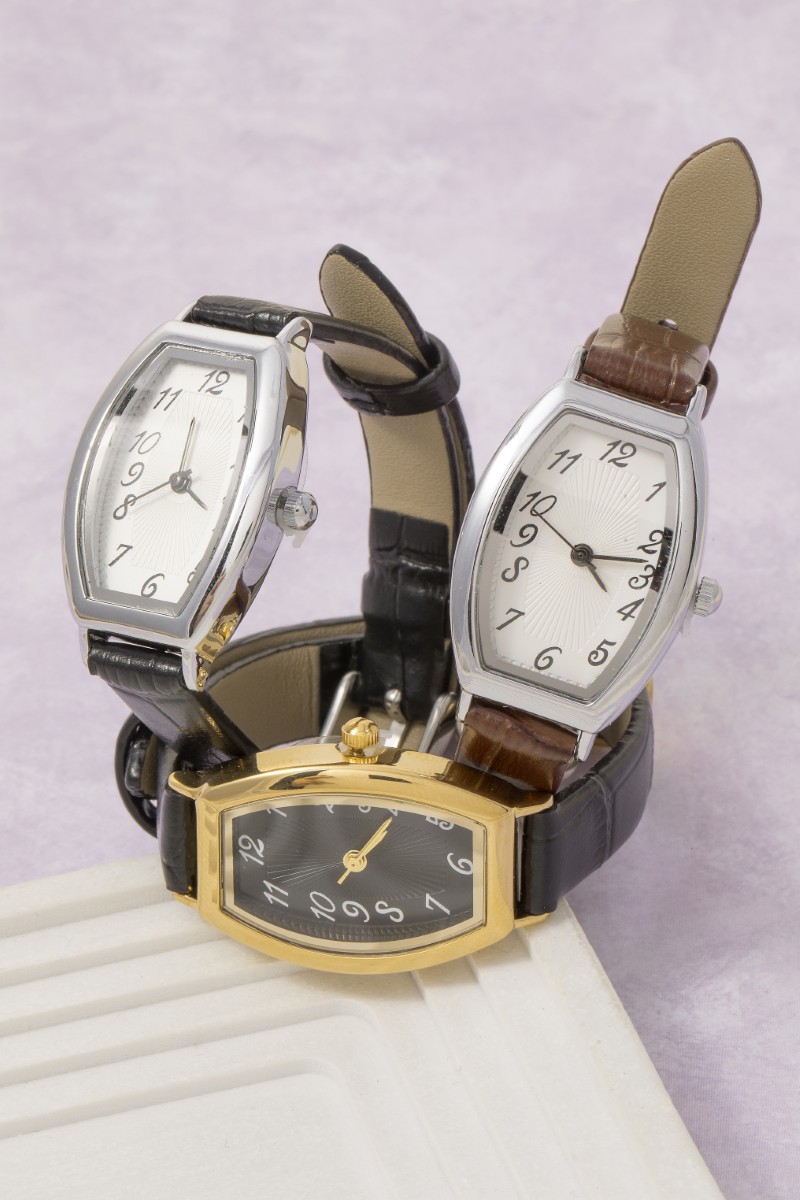 Vintage Style Thin Leather Strap Watch