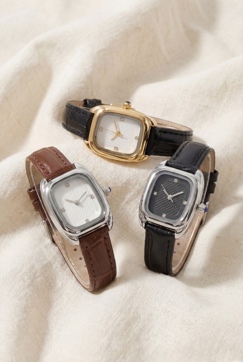 Croc Embossed Leather Strap Square Watch