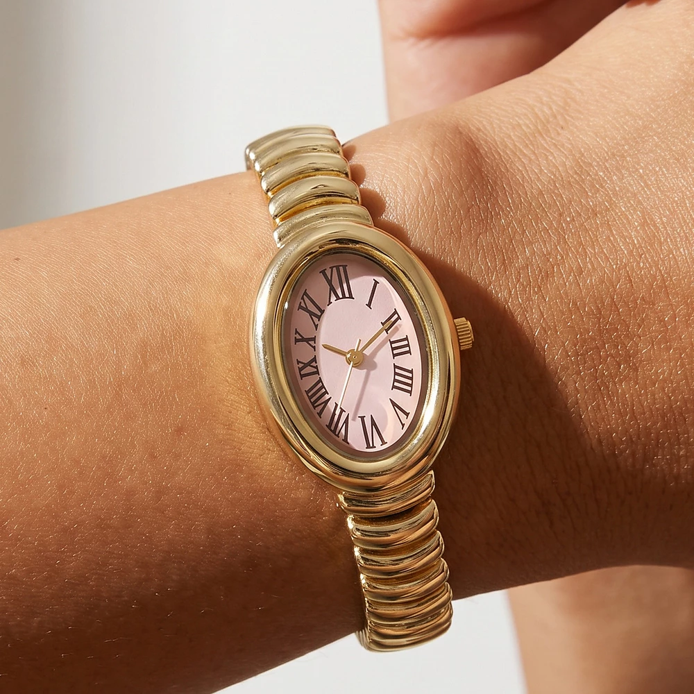 Oval Roman Numeral Ribbed Expansion Watch