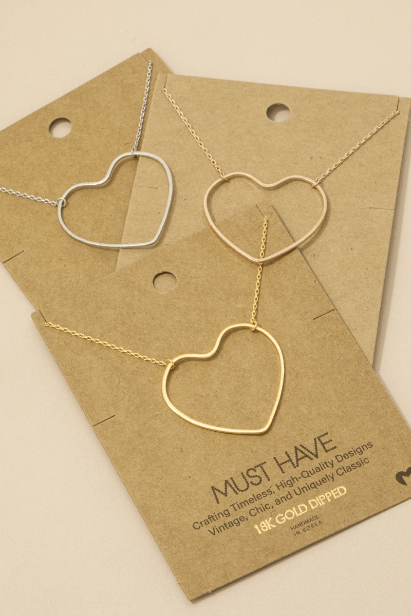 Heart Cutout Pendant Necklace