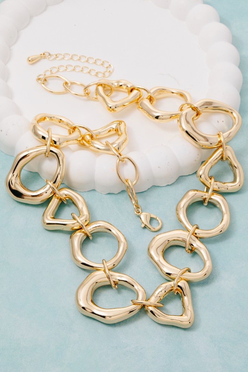 Irregular Metallic Statement Chain Necklace