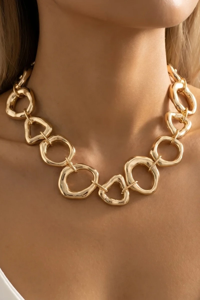 Irregular Metallic Statement Chain Necklace