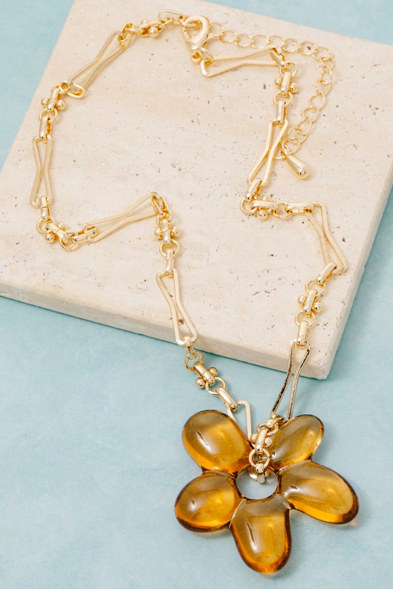 Abstract Resin Flower Pendant Necklace