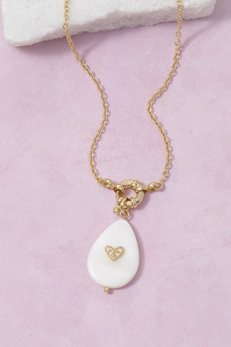 Shell Teardrop Pendant Necklace With Cz Heart