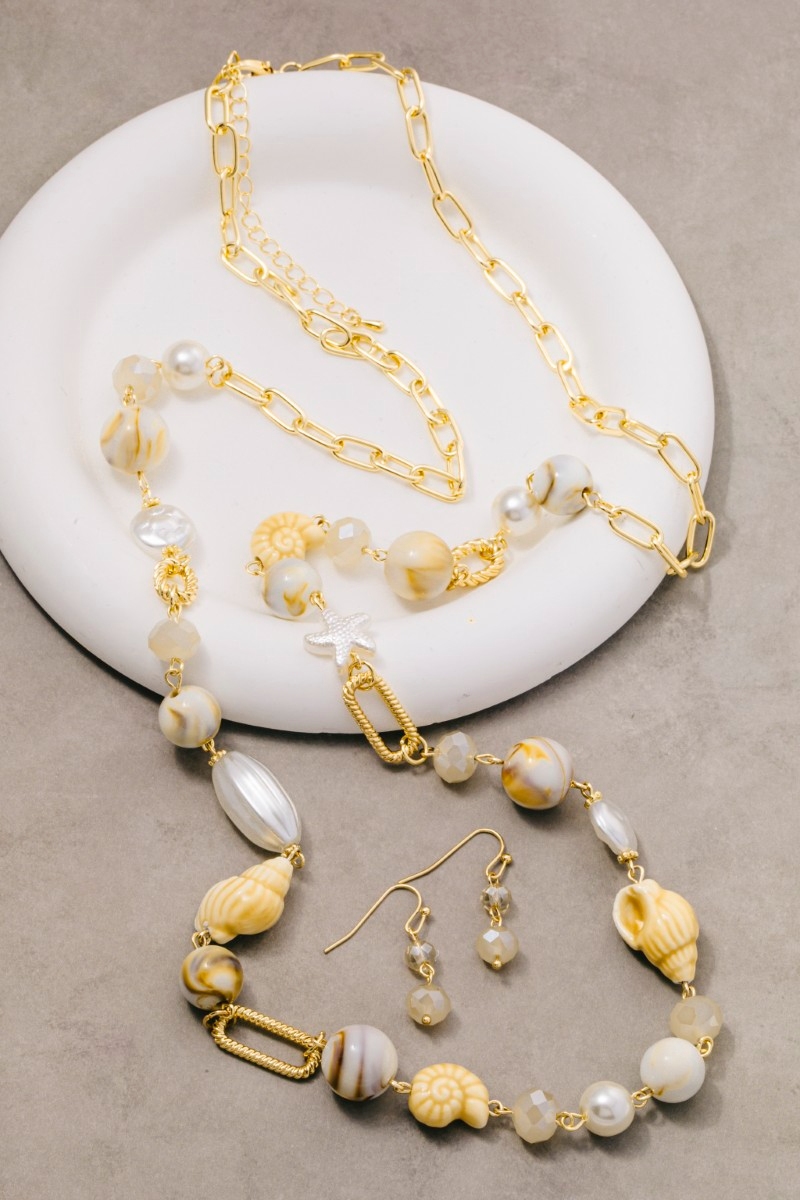 Seashell Beaded Charm Necklace Set
