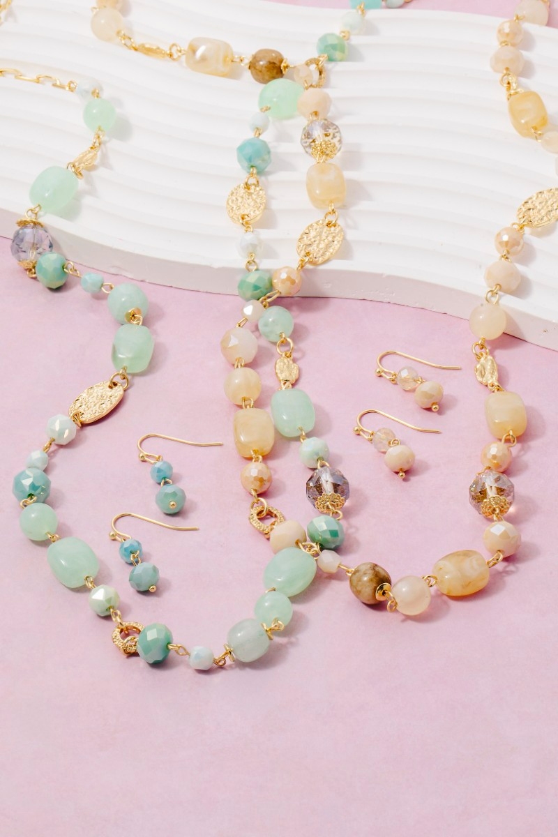 Assorted Stone Resin Beads Necklace Set