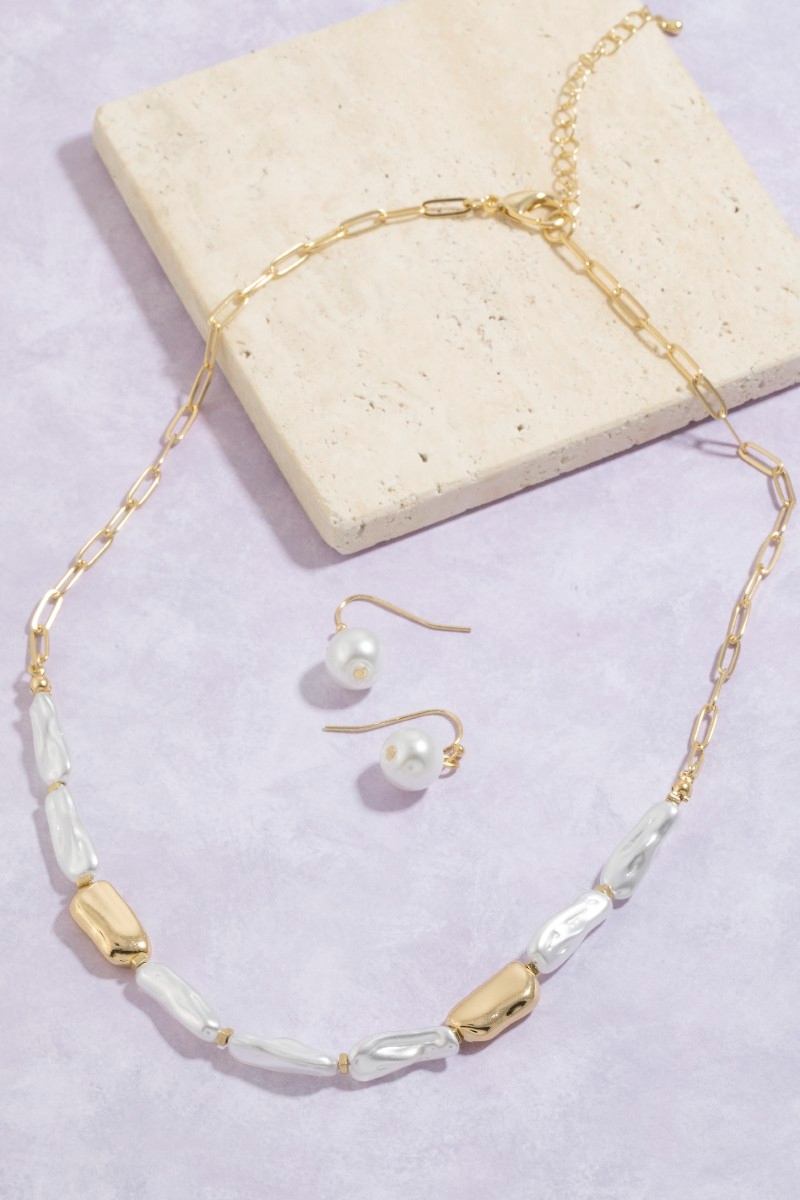 Assorted Pearl Link Necklace Set