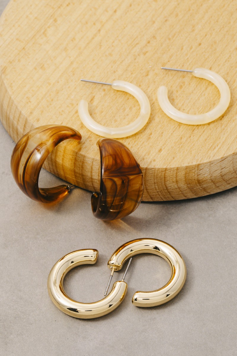 Metallic And Marble Resin Hoop Earrings Set