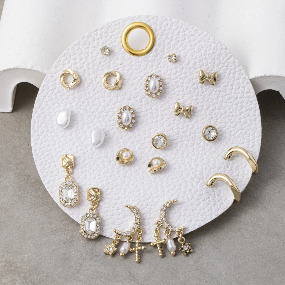 Baroque Pearl Bow And Moon Stud Earring Set