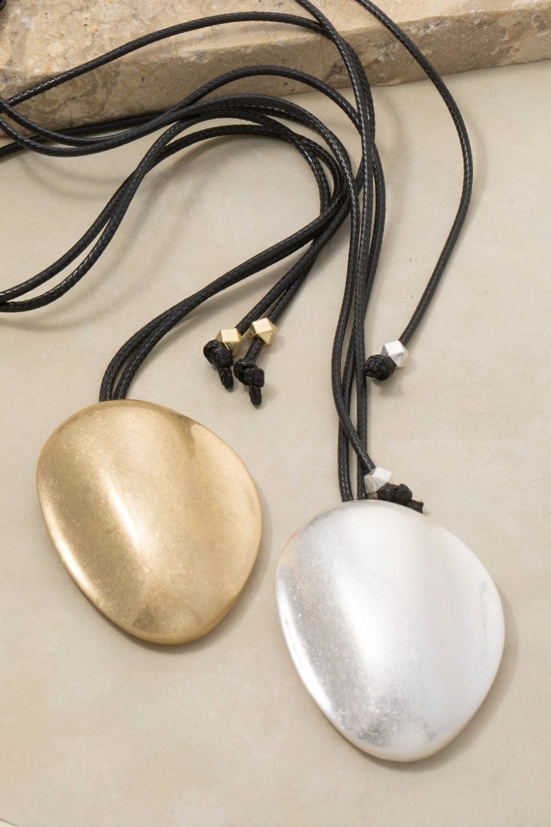 Adjustable Cord Warped Metal Disc Pendant Necklace