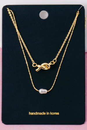Layered Chain Knot And Pearl Pendant Necklace