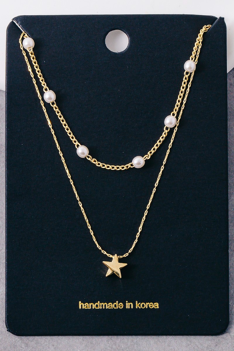 Layered Chain Star Pendant Necklace