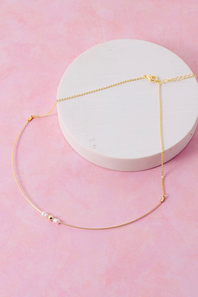 Dainty Chain Wire Pearl Charms Choker Necklace