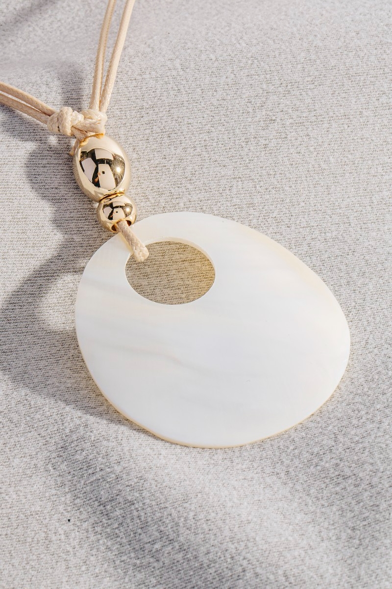 Large Shell Hoop Pendant Layered Cord Necklace