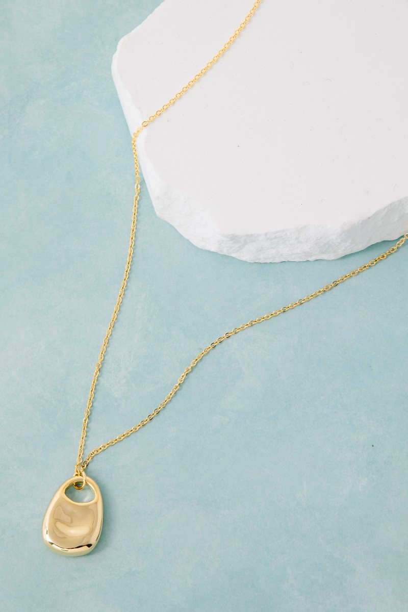 Oval Pendant Long Chain Necklace