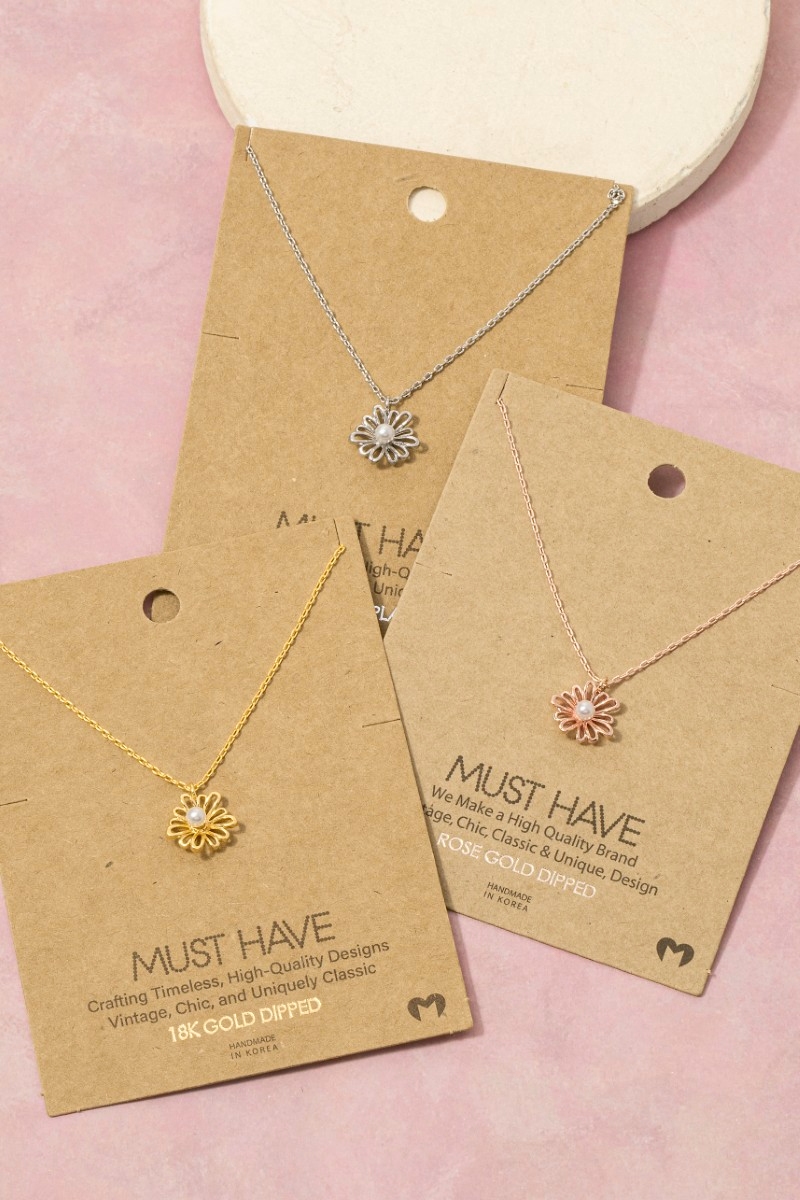 Gold Dipped Pearl Stud Flower Pendant Necklace