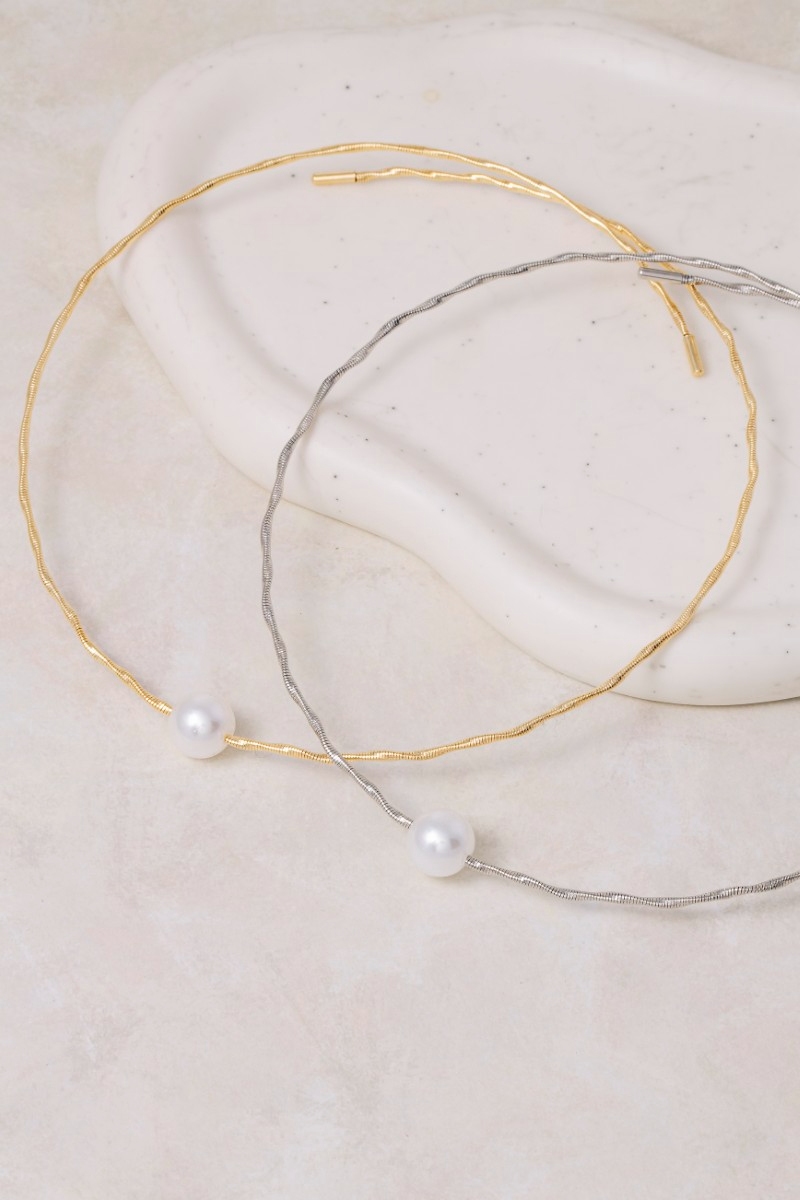 Pearl Bead Twisted Wire Choker Necklace