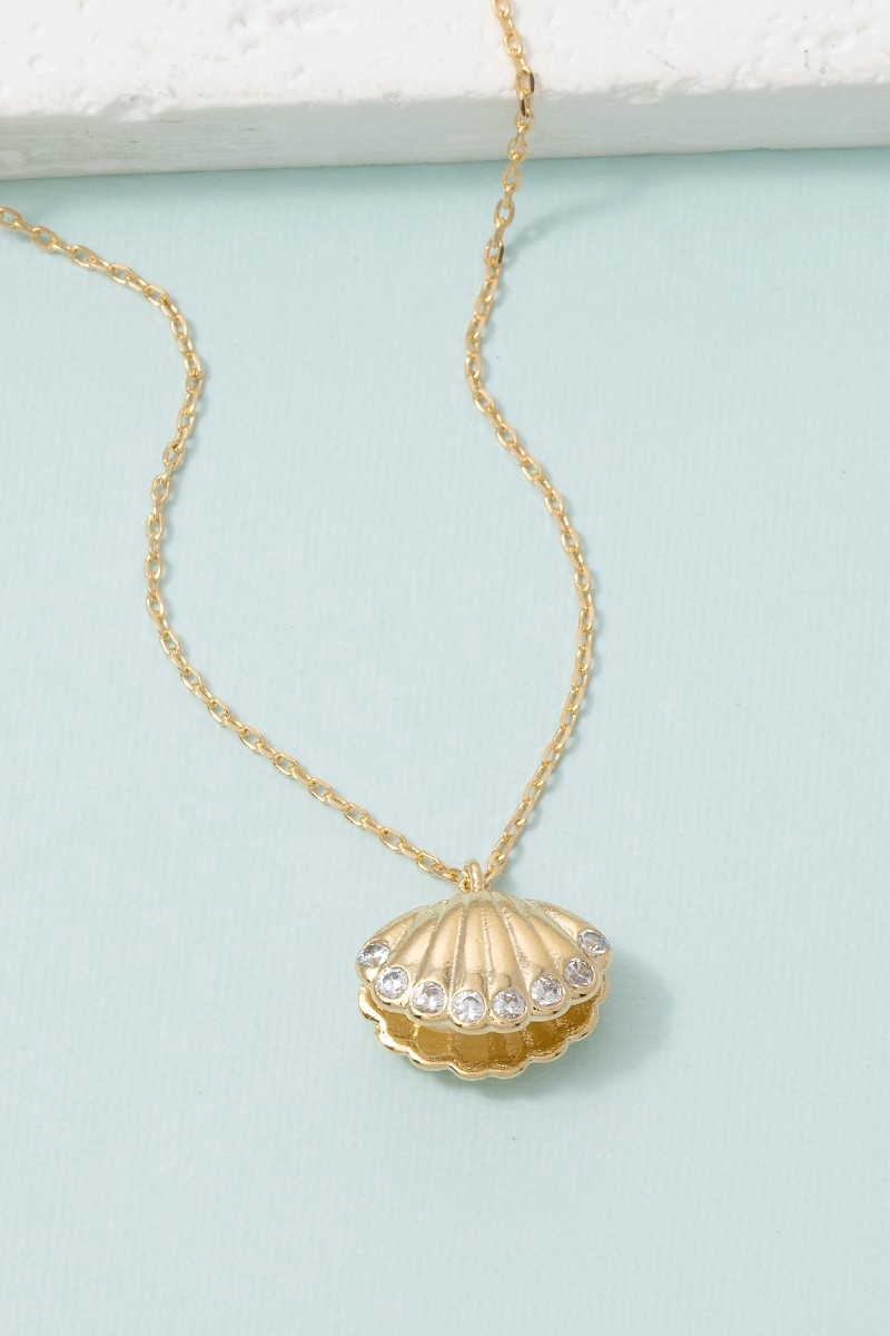 Gold Cz-Trimmed Scallop Shell Pendant Necklace