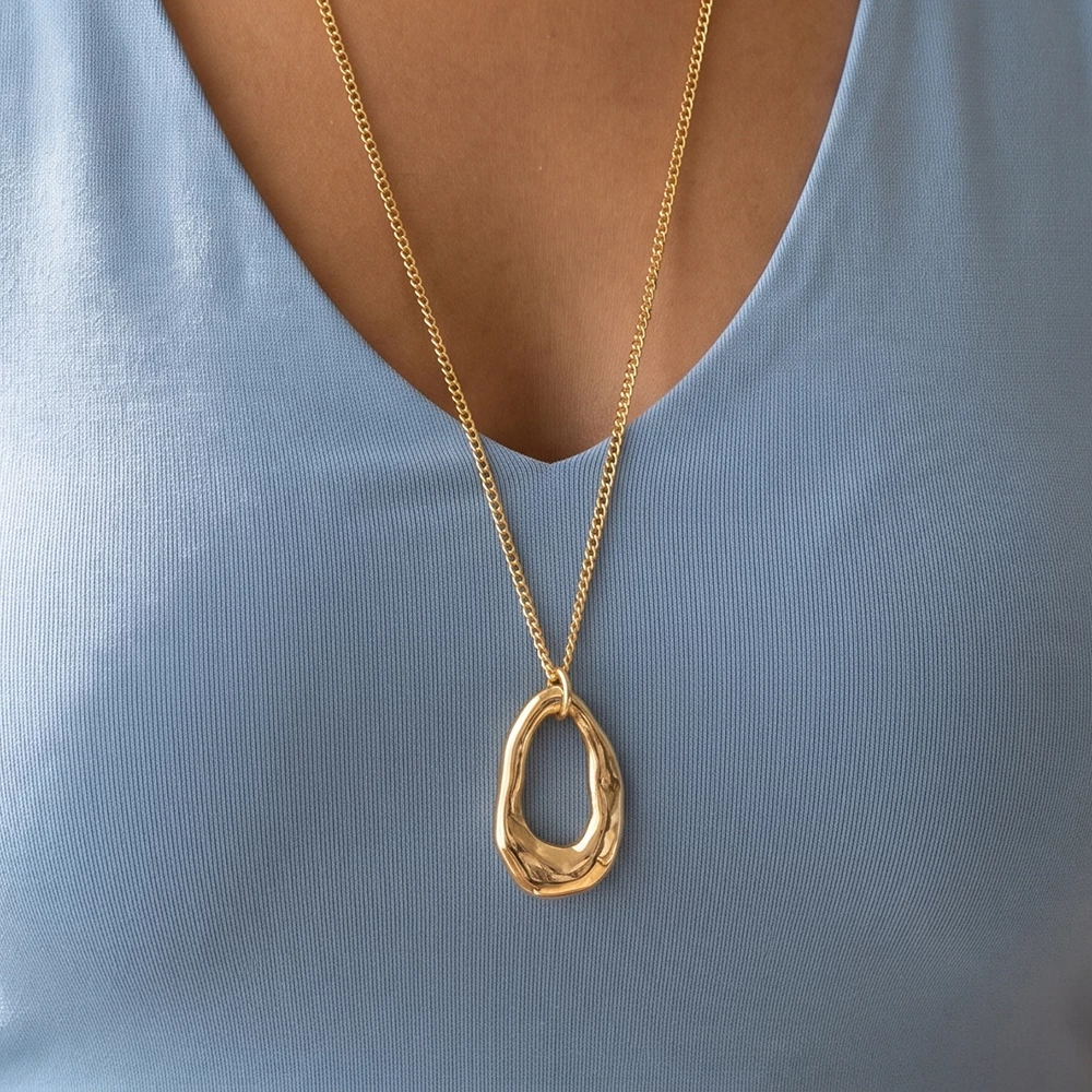 Organic Oval Open Ring Pendant Necklace