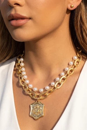 Royal Crest Pendant Pearl Strand Necklace