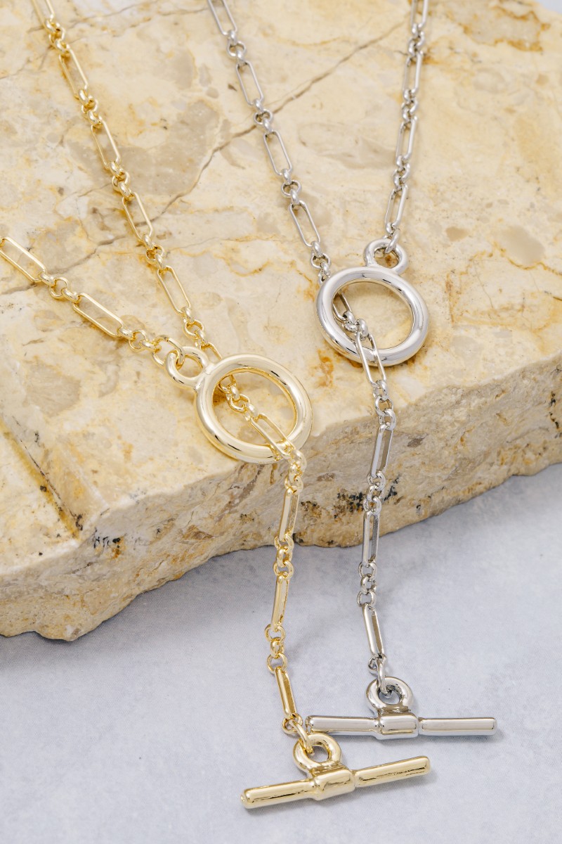 Dainty Toggle Chain Necklace