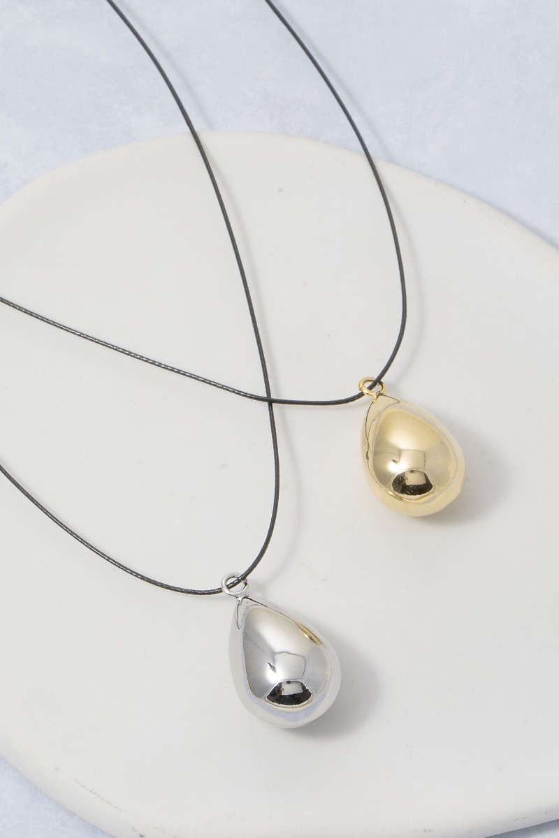Round Metallic Tear Pendant Dainty Cord Necklace